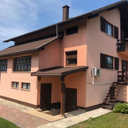 Plitvice Family Apartment Korenica Ngoại thất bức ảnh